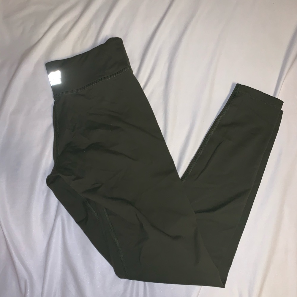VS PINK LEGGINGS